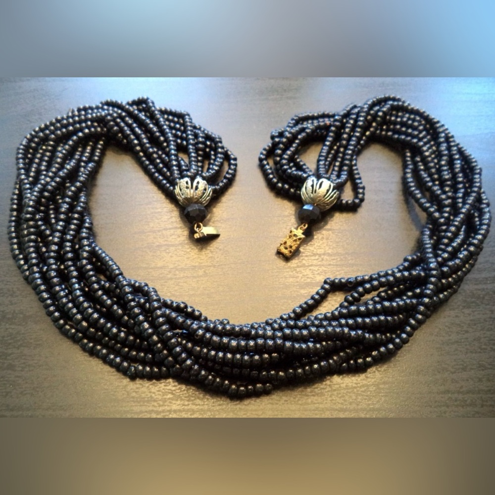 1950s Black Glass Layered Elegant Beaded Estate Necklace
